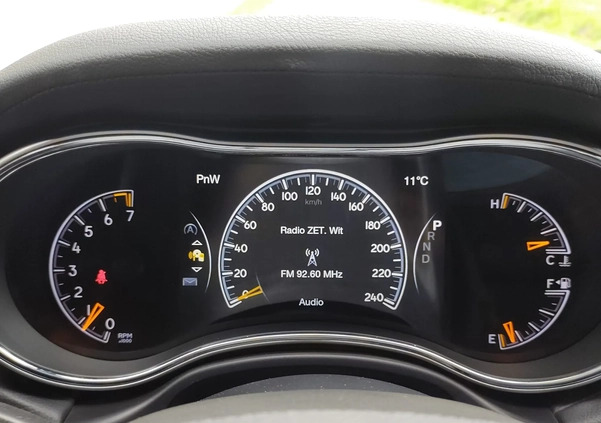 Jeep Grand Cherokee cena 102000 przebieg: 67000, rok produkcji 2018 z Łódź małe 379